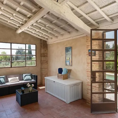 Terra Di Siena 12, Emma Villa