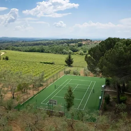 Terra Di Siena 12, Emma Villa *