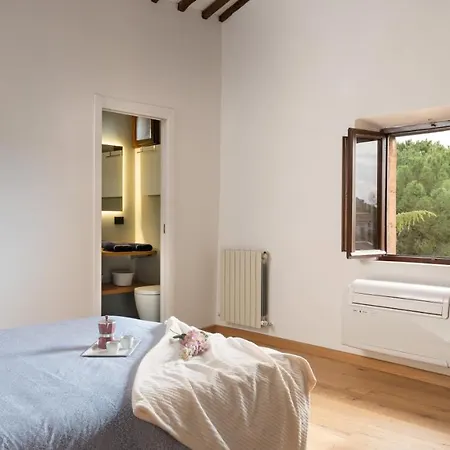 Terra Di Siena 12, Emma